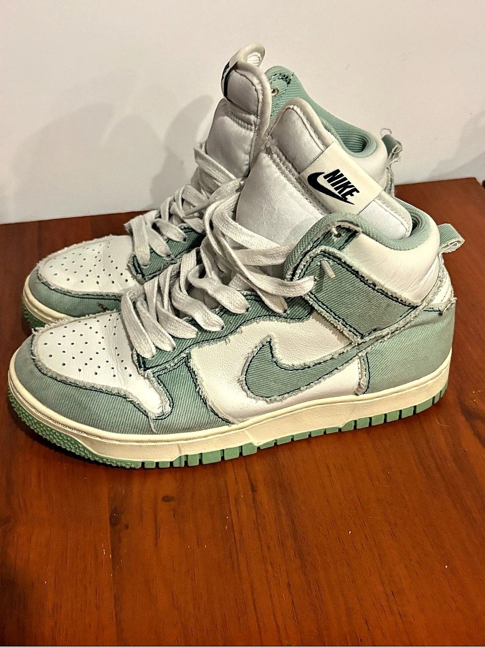 Nike Dunk High 1985 Enamel Green Denim Sneakers White & Green US 6